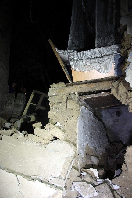 Karabük’te İki Katlı Binada Göçük Meydana Geldi