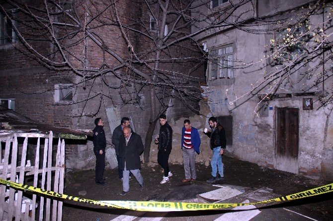 Karabük’te İki Katlı Binada Göçük Meydana Geldi
