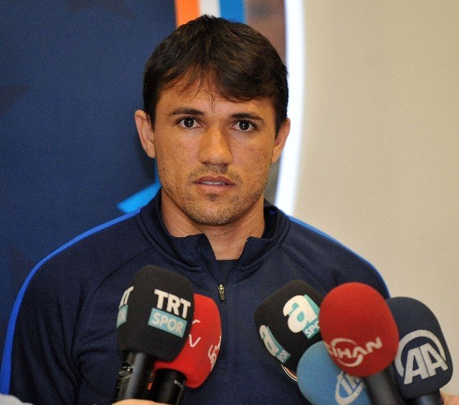 Mossoro: "Galatasaray Bizim Direkt Rakibimiz"