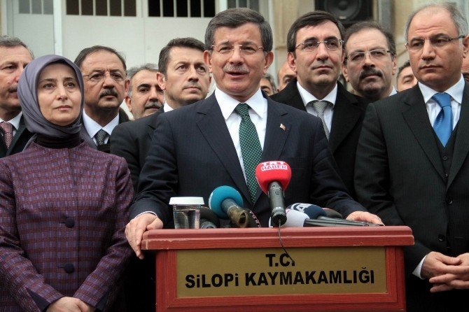 Başbakan Davutoğlu’ndan Provokasyon Uyarısı