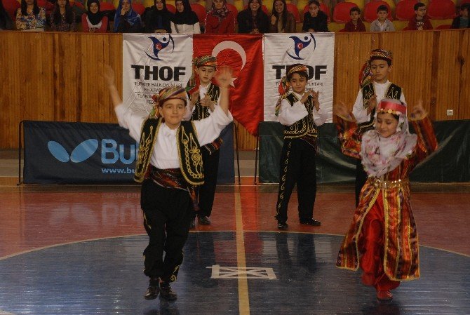 Tokat’ta Okul Sporları Halkoyunları İl Birinciliği Yarışması