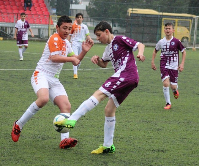 Geleceğin Sporcuları Okullarda Yetişiyor