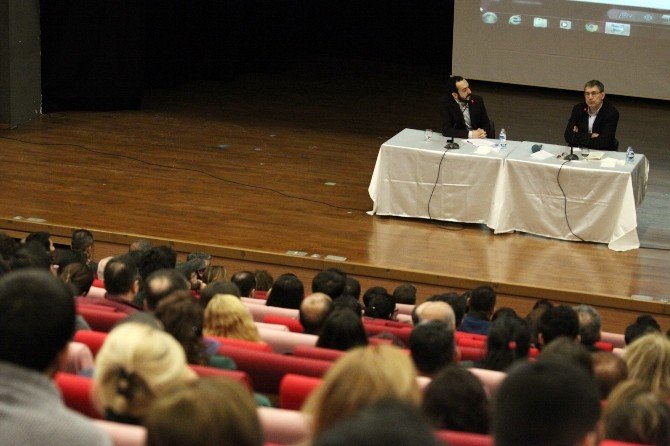 Nobel Ödüllü Yazar Pamuk, Niçin Yazdığını Anlattı