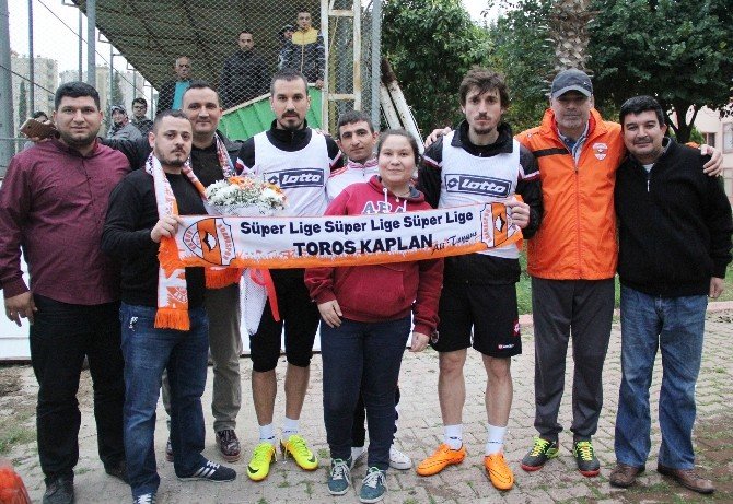 İpekoğlu: "Liderliği Korumak Adına Önemli Bir Maça Çıkacağız"