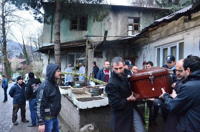 Zonguldak’ta Katliam: 3 Ölü