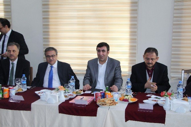 Bakan Yılmaz Silopi’de