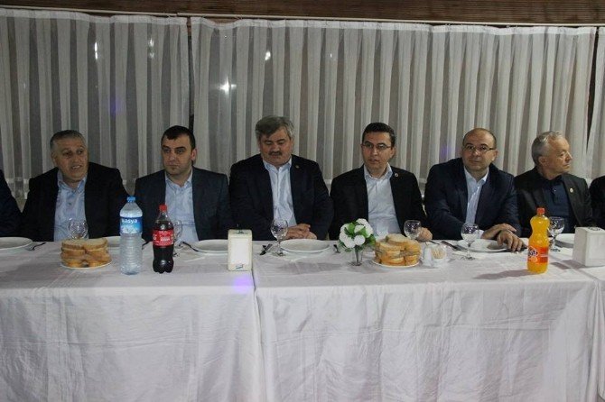 Çaycumalı Muhtarlardan Birlik Ve Beraberlik Yemeği