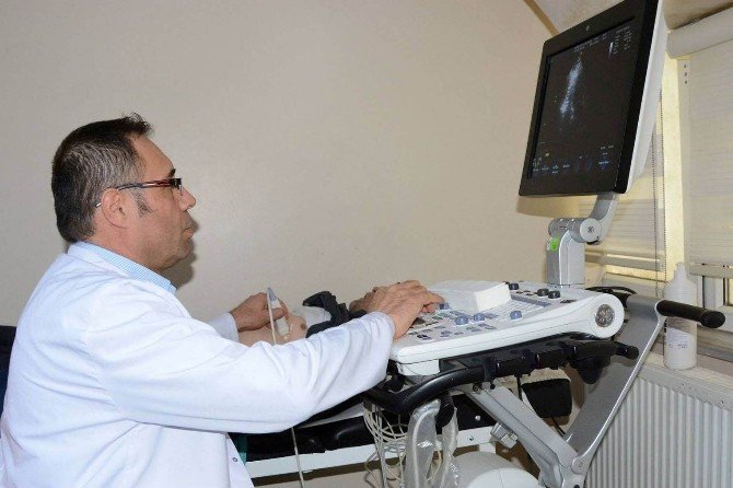 Göğüs Ağrısı Ciddi Problemlerin İşareti Olabilir