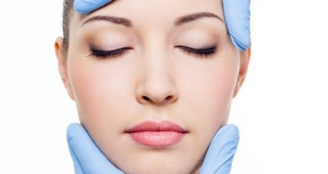 Göz Çevresi Sorunları Yaşlı Gösteriyor