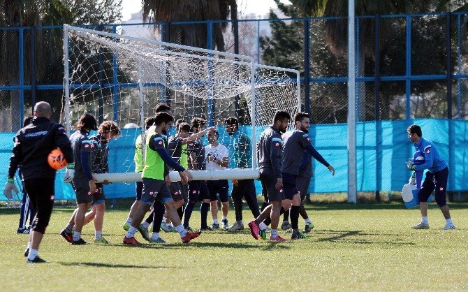 Adana Demirspor Ara Vermedi