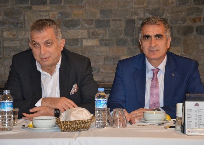 Ak Parti Milletvekili Metin Külünk: "Türkiye’de Halk Egemen Değildir"