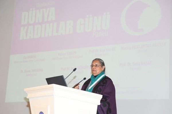 Mahatma Gandhi’nin Torunu Ela Gandhi, Gazi Üniversitesi’nde