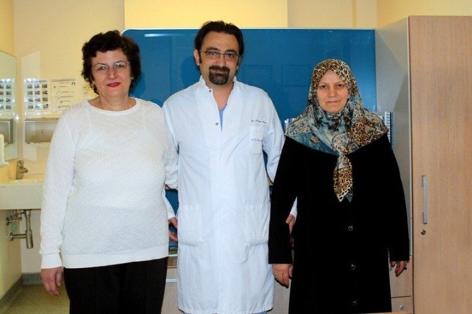 Kadın Kalbine Robot Eliyle Şifa