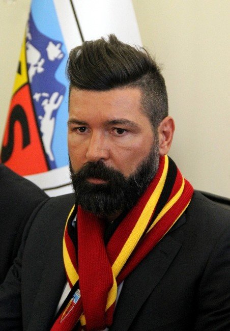 Kayserispor Hakan Kutlu’ya Emanet