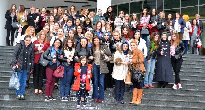 Yedaş, Kadın Çalışanlarını Unutmadı