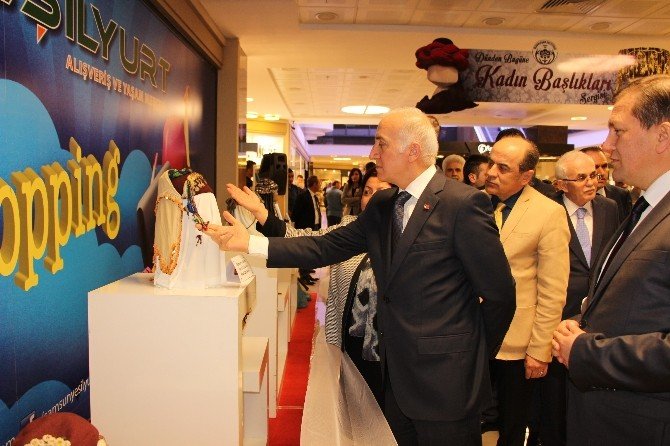 ’Kadın Başlıkları Sergisi’ Açıldı