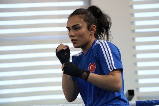 Kadın Boksörler Samsun’da Bir İlke İmza Atmak İstiyor