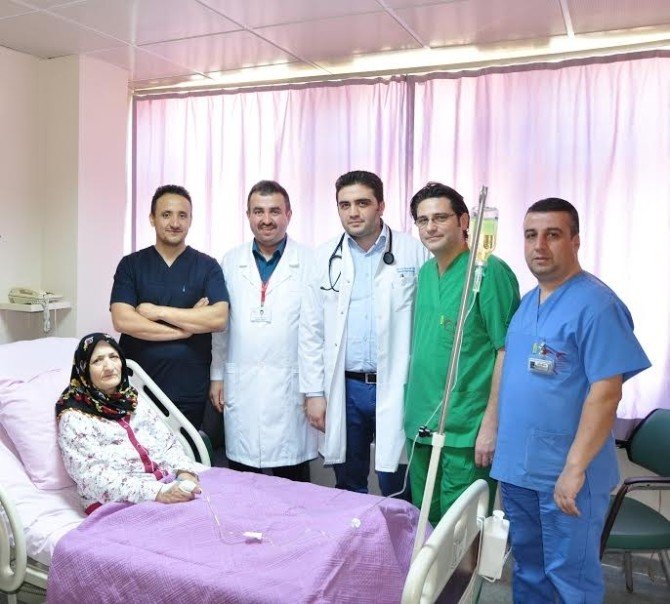 Ahi Evren’de Kalp Kapağı Değişimi