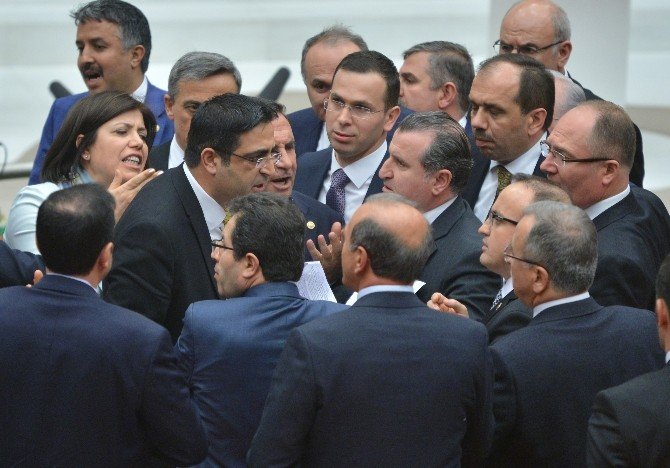 Bütçede Son Gün Tartışması