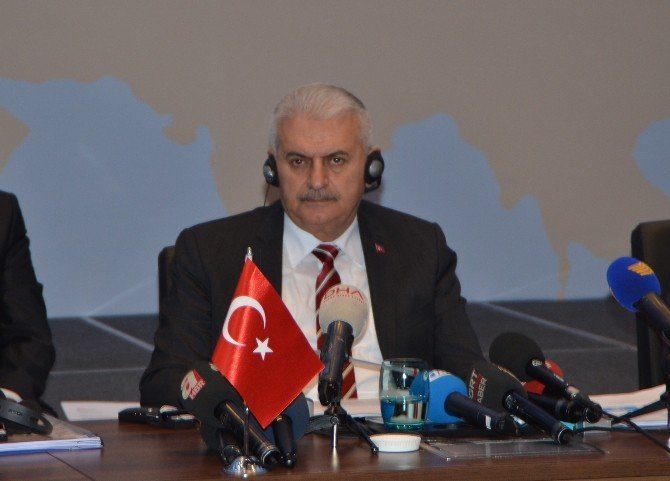 Bakan Yıldırım: “5-6 Yıl İçerisinde, Çin Denizi Kıyısından Kalkan Tren 15 Günde Avrupa’ya Gidebilecek”