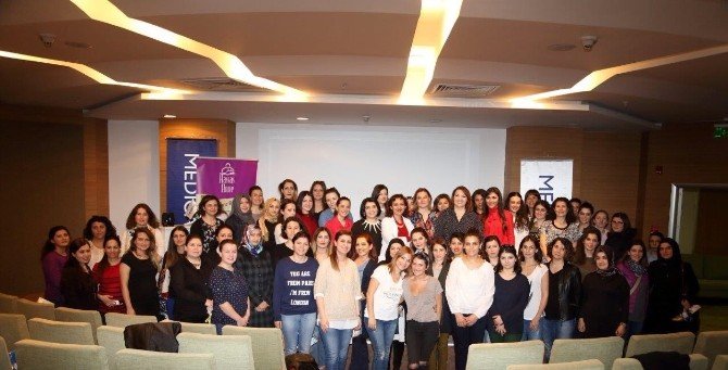 Türkiye’nin En Hassas Anneleri Dünya Kadınlar Gününde Medıcana’da Buluştu