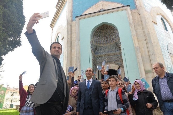 Başkandan Öğrencilere Gönüllü Rehberlik