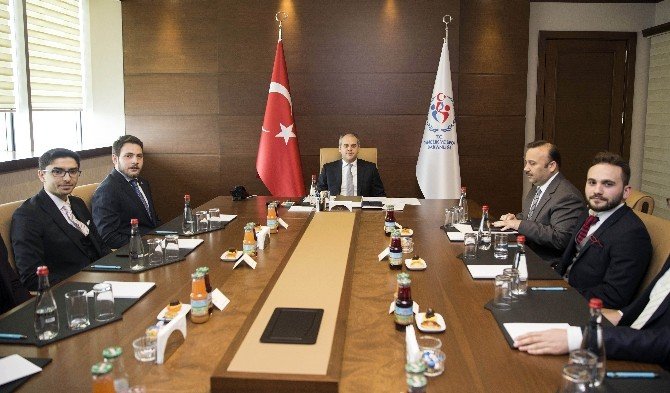 Bakan Çağatay Kılıç, Genç İslam Dünyası Stk’lar Birliği Yönetimini Kabul Etti