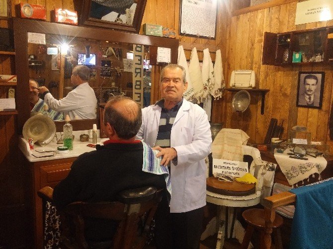 Yarım Asrı Aşkın Berber Malzemeleriyle Tarih Kokan Tıraş