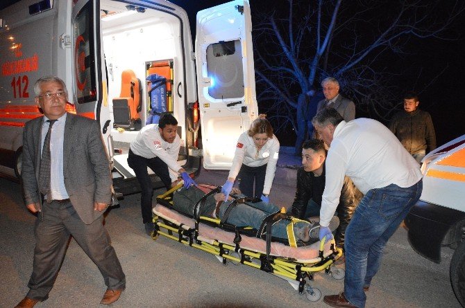 Tokat’ta Otomobil Takla Attı: 2 Yaralı