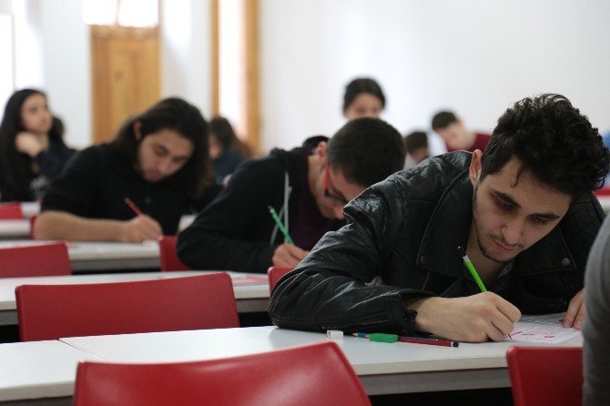Plato Myo’dan Ygs’ye Girecek Adaylara Tavsiyeler