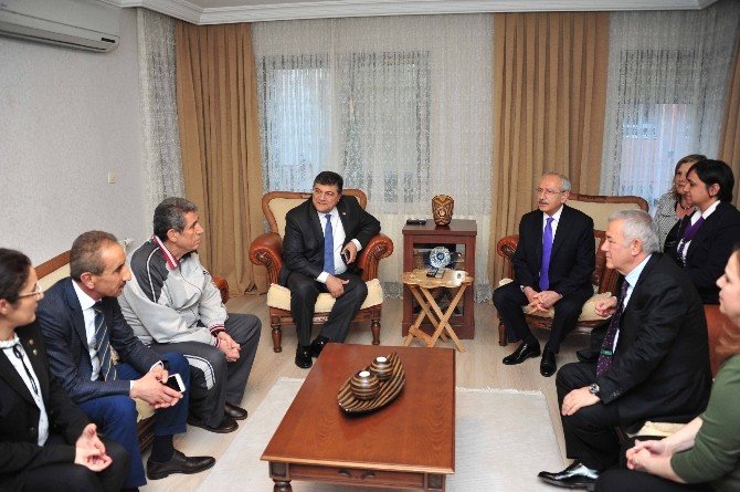 Kılıçdaroğlu’ndan Chp’li Başkana Geçmiş Olsun Ziyareti