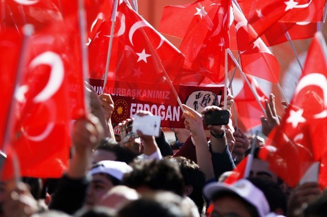 Cumhurbaşkanı Erdoğan, Burdur’da Anayasa Mahkemesi Başkanı’nı Eleştirdi