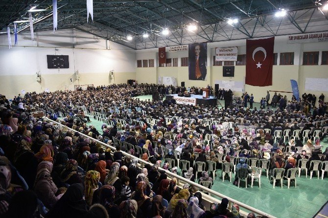 Gümüşhane’de Şehitler Ve Mehmet Akif Ersoy İçin Kur’an Ziyafeti Yapıldı