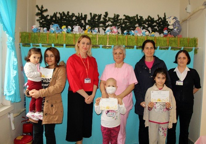 Bu Hastanede Çocuklar Ağlamadan Kan Veriyor