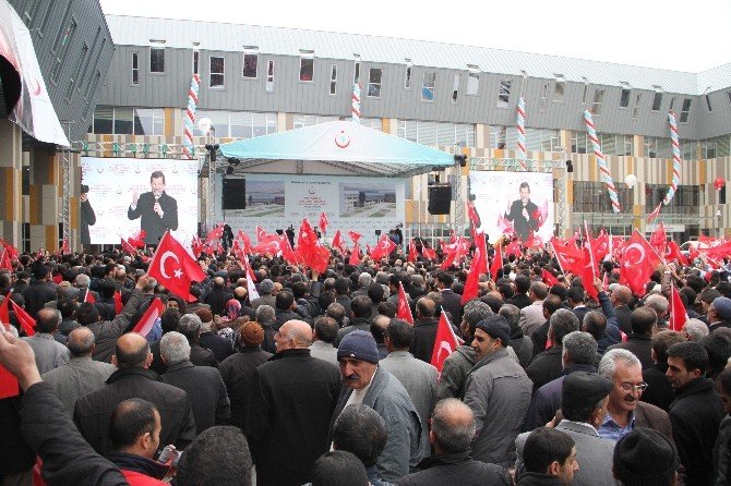 Başbakan Davutoğlu, Van’da Akıllı Hastane Açılışına Katıldı