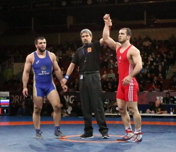 Avrupa Üçüncüsü Aslan Atem