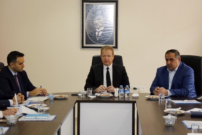 Gümüşhane İl Özel İdaresinde Değerlendirme Toplantısı