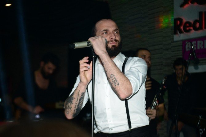 Berkay’dan Unutulmaz Bir Konser