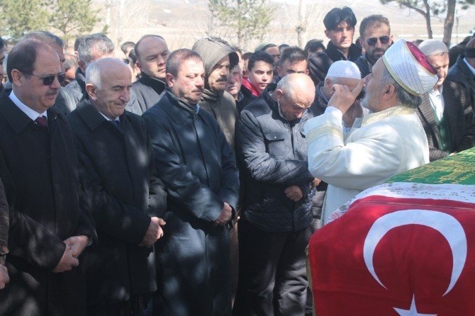 Kpss’ye Hazırlanıyordu, Kurs Çıkışı Saldırıda Öldü
