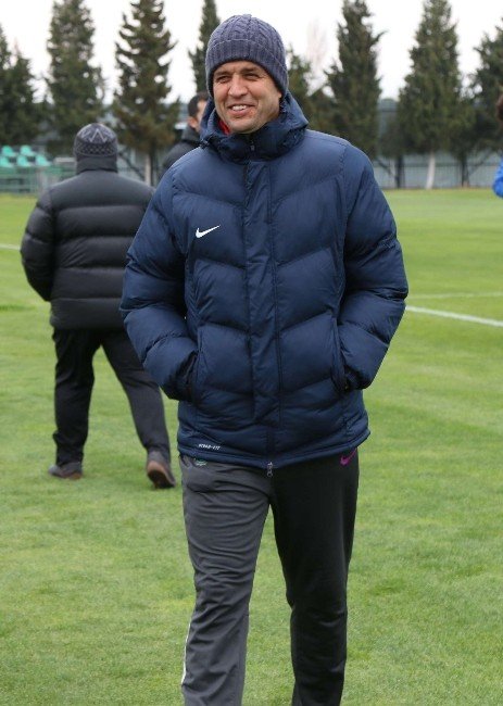 Akhisar Belediyespor, Çaykur Rizespor Maçı Hazırlıklarına Başladı