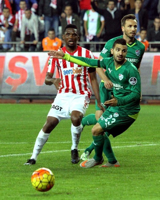 Eto’o 478 Dakika Sonra Golle Tanıştı