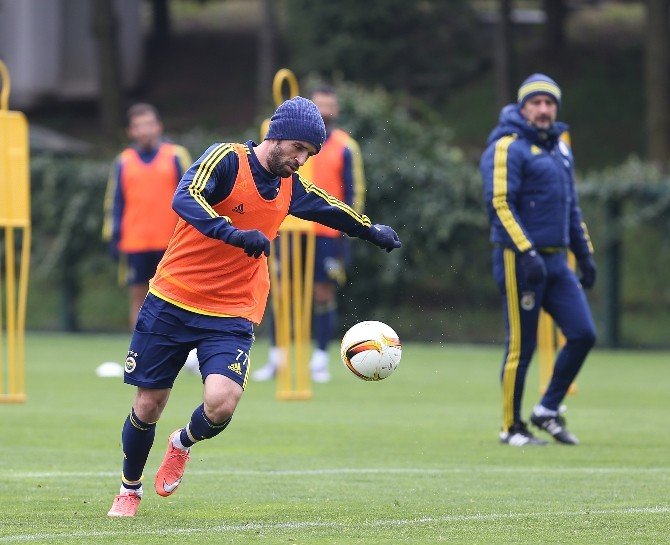 Fenerbahçe’de Braga Maçı Öncesi Gökhan Gönül Sevinci