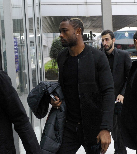 Galatasaray Kafilesi Umut Bulut İçin Kayseri’ye Hareket Etti