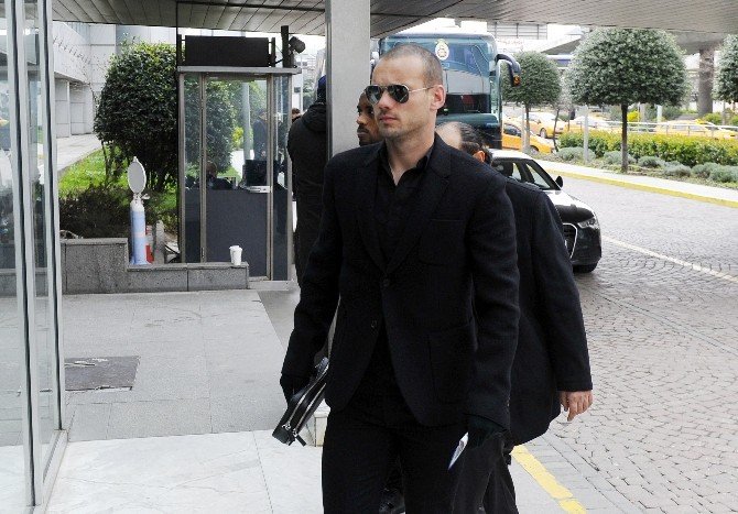 Galatasaray Kafilesi Umut Bulut İçin Kayseri’ye Hareket Etti