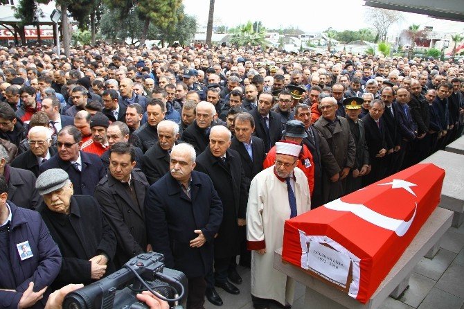 Patlamada Hayatını Kaybeden Başmüfettiş Toprağa Verildi