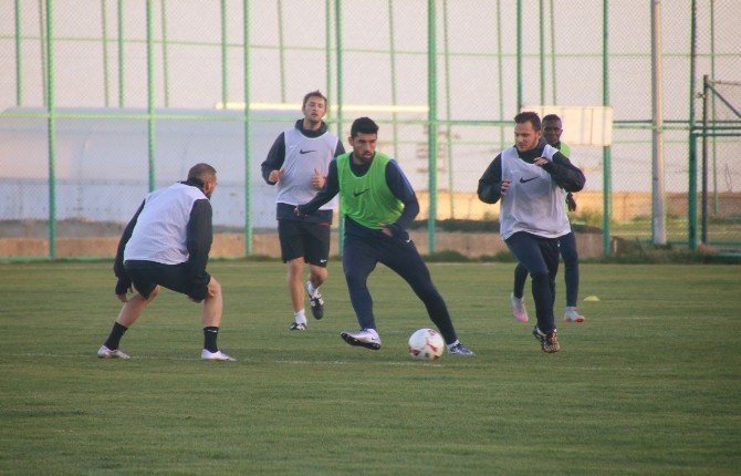 Şanlıurfaspor, Balıkesirspor Maçının Hazırlıklarına Başladı