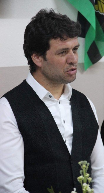 Akhisar Belediyespor, Öğrencilerle Bir Araya Geldi
