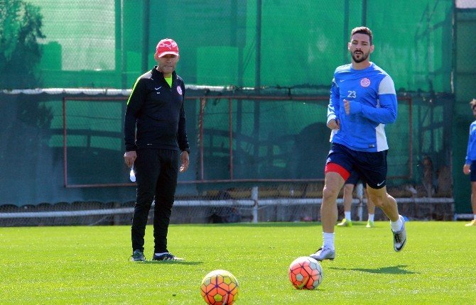 Antalyaspor’da Beşiktaş Maçı Hazırlıkları Başladı