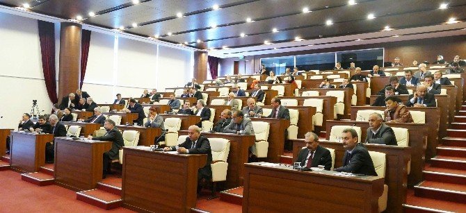 Başkan Gümrükçüoğlu’dan Su İle İlgili İddialara Cevap