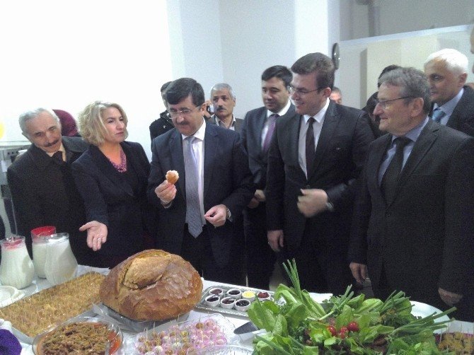 Kırsalda Yaşayan Kadın Girişimcilerin Ürettikleri Göz Kamaştırdı